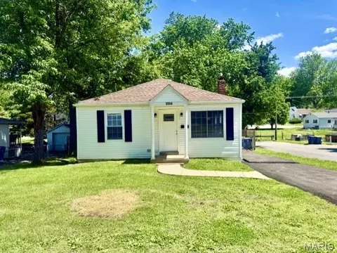 3554 Theresa Ave, Saint Ann, MO 63074