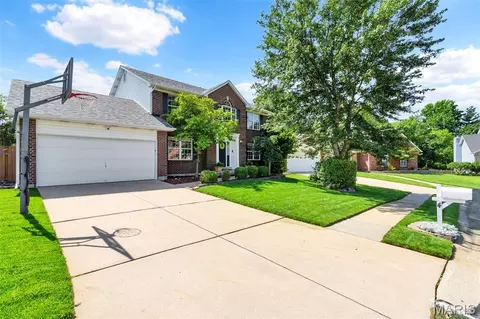 Exterior - 4 Georgetown Ct, O'fallon, MO 63368 photo 5 of 14
