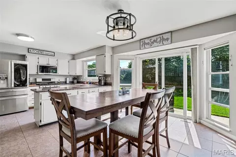 Kitchen - 4 Georgetown Ct, O'fallon, MO 63368 photo 1 of 5