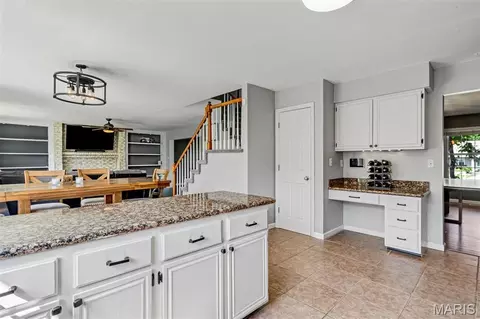 Kitchen - 4 Georgetown Ct, O'fallon, MO 63368 photo 4 of 5