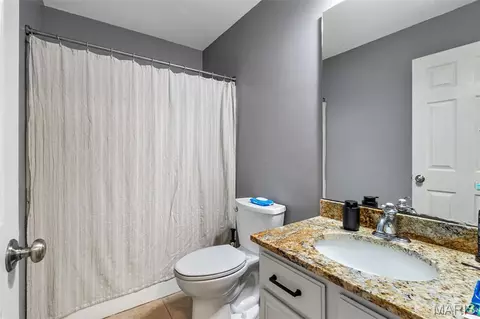Bath - 4 Georgetown Ct, O'fallon, MO 63368 photo 6 of 7