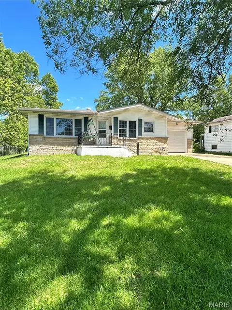 544 Sappington Bridge Rd, Sullivan, MO 63080