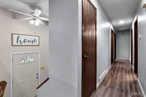 Entry Way - 216 S Shawnee Blvd, Jackson, MO 63755 photo 1 of 1