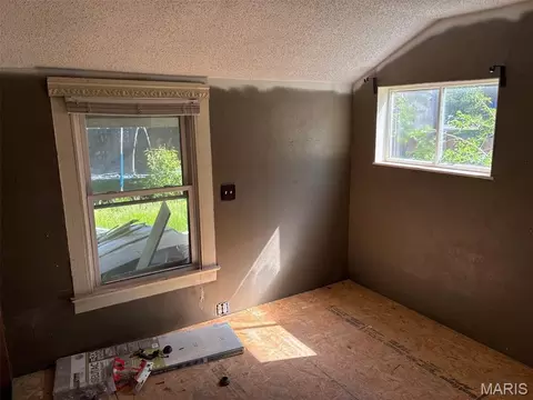 521 E A St, Belleville, IL 62220 photo 5