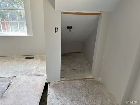 521 E A St, Belleville, IL 62220 photo 9