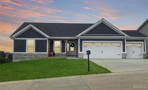 34 Heritage Valley Dr, New Haven, MO 63068