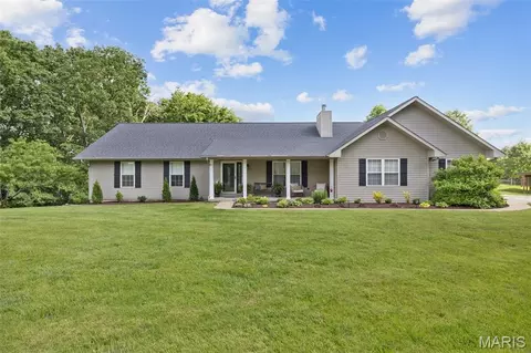 20 W Rock Creek Ests, High Ridge, MO 63049