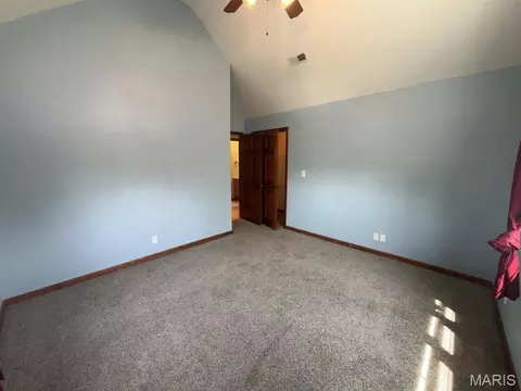 Bedroom - 20266 Hyatt Ln, Saint Robert, MO 65584 photo 11 of 12