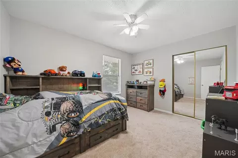 Bedroom - 2517 Maple Crossing Dr, Wildwood, MO 63011 photo 4 of 6