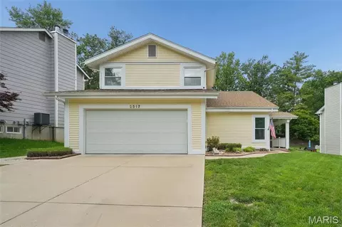 Exterior - 2517 Maple Crossing Dr, Wildwood, MO 63011 photo 1 of 4