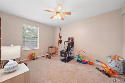 Bedroom - 2517 Maple Crossing Dr, Wildwood, MO 63011 photo 5 of 6