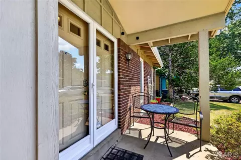 Exterior - 545 Lemonwood Dr, Ballwin, MO 63021 photo 3 of 7