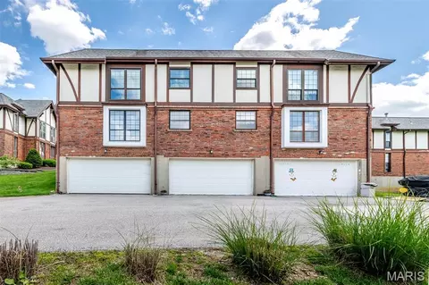 Other - 923 Claytonbrook Dr #2, Ballwin, MO 63011 photo 1 of 9