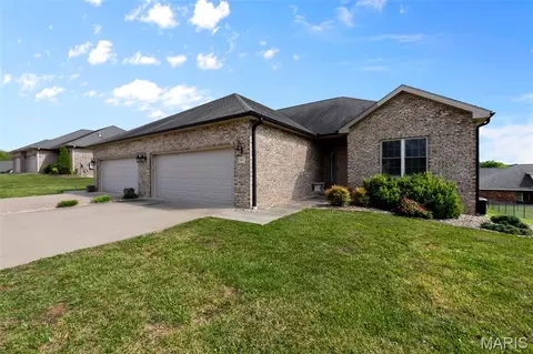 119121 Summerfield Way, Cape Girardeau, MO 63701