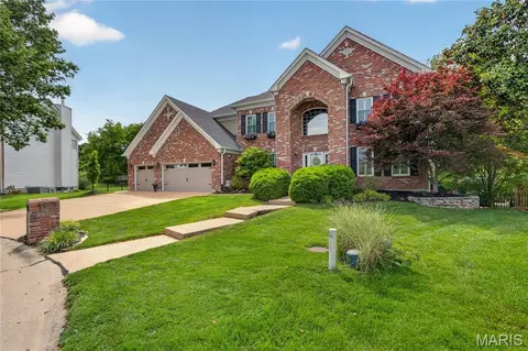 1509 Suzanne Ridge Ct, Wildwood, MO 63038