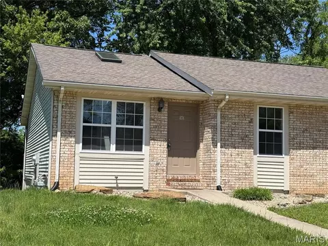 874 Lester Ave, Collinsville, IL 62234