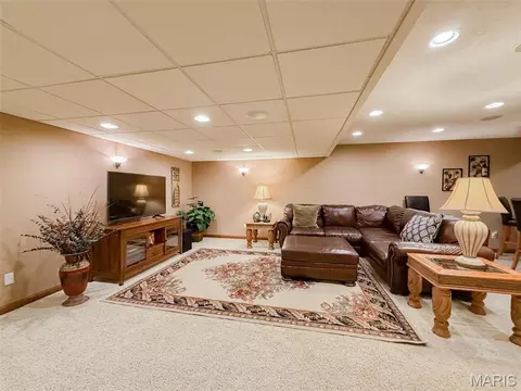 Living - 752 E 4th St, Aviston, IL 62216 photo 2 of 3