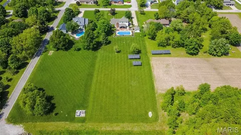 View/Area - 752 E 4th St, Aviston, IL 62216 photo 1 of 2