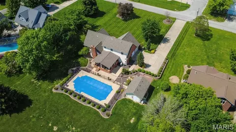 Other - 752 E 4th St, Aviston, IL 62216 photo 13 of 13