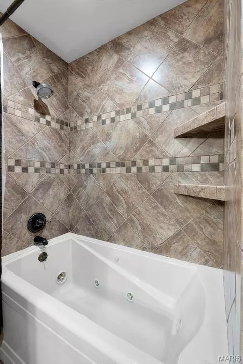Bath - 175 Cedar Creek Ln, Jackson, MO 63755 photo 2 of 4