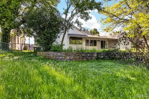 Exterior - 765 N Main St, Saint Clair, MO 63077 photo 5 of 9