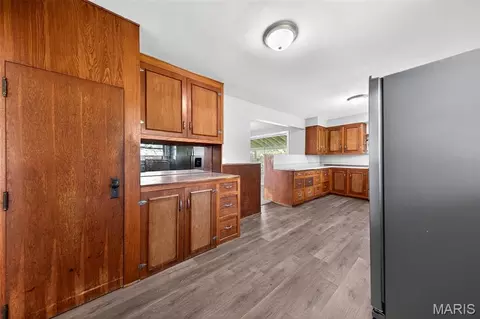 Kitchen - 765 N Main St, Saint Clair, MO 63077 photo 5 of 5