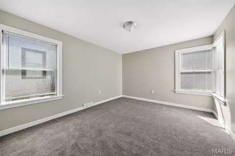 Bedroom - 765 N Main St, Saint Clair, MO 63077 photo 3 of 4