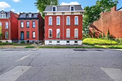 3332 Wisconsin Ave, Saint Louis, MO 63118