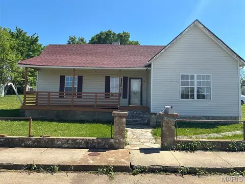 306 S Lincoln St, Desloge, MO 63601