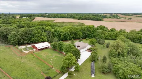 4956 S Mississippi River Rd, Golden Eagle, IL 62036