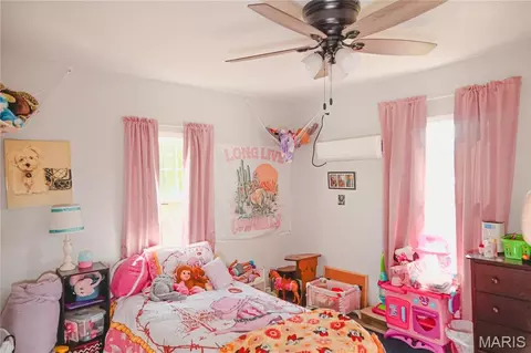 Bedroom - 307 N 3rd St, Chaffee, MO 63740 photo 1 of 4