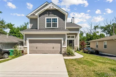 119 Monica Dr, Sunset Hills, MO 63127