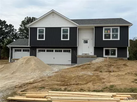 28537 Shallow Water Rd, Warrenton, MO 63383