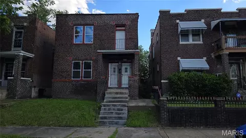 4236 W Aldine Ave, Saint Louis, MO 63113
