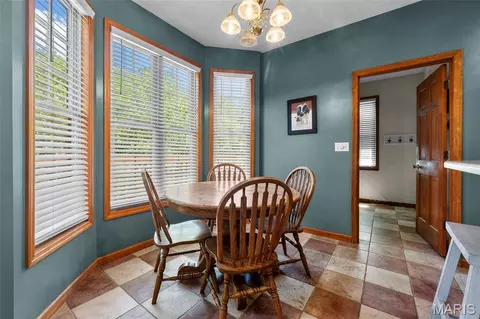 Dining - 1596 County Road 603, Jackson, MO 63755 photo 1 of 2