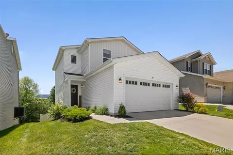141 Rivermeade Ln, Belleville, IL 62220