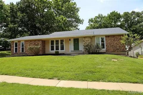 Exterior - 607 Garden Leaf Ct, Ballwin, MO 63011 photo 5 of 5