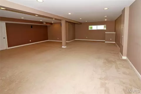 Other - 607 Garden Leaf Ct, Ballwin, MO 63011 photo 9 of 14