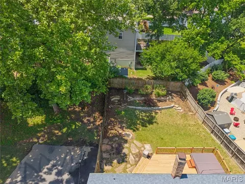 Exterior - 607 Garden Leaf Ct, Ballwin, MO 63011 photo 1 of 5