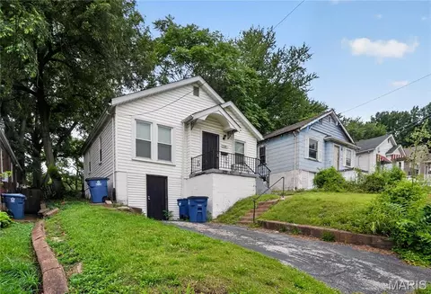 7110 Dawson Pl, Saint Louis, MO 63136