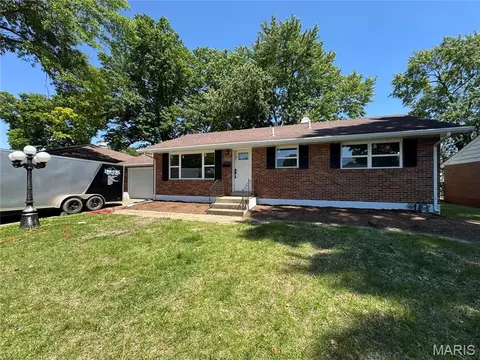 3416 Lydia Ln, Granite City, IL 62040