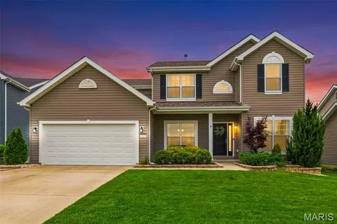 Exterior - 413 Fox Sedge Ct, O'fallon, MO 63366 photo 2 of 10