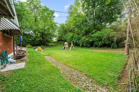 Exterior - 7204 Rockspring Dr, Affton, MO 63123 photo 9 of 10