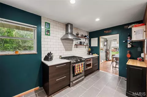 Kitchen - 7204 Rockspring Dr, Affton, MO 63123 photo 3 of 6