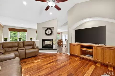 Living - 51 Parkview Ln, Troy, MO 63379 photo 1 of 1