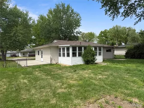 Exterior - 446 Kathryn Dr, Arnold, MO 63010 photo 3 of 6
