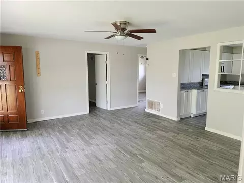 Living - 446 Kathryn Dr, Arnold, MO 63010 photo 1 of 2