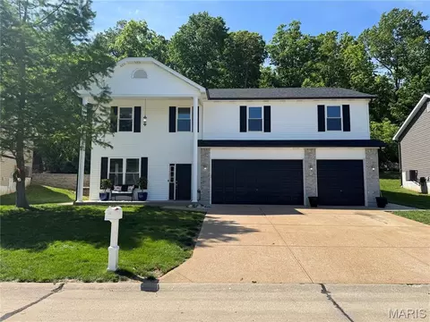 3716 Westbrook Ln, Imperial, MO 63052