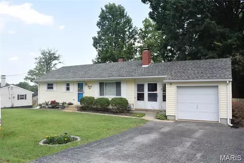 22 Anthony Ct, Arnold, MO 63010
