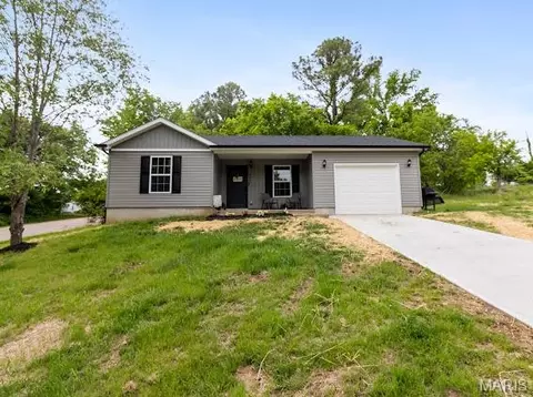 400 E Plattin St, De Soto, MO 63020
